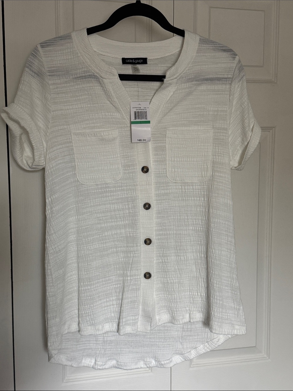 Cable & Gauge White Short-Sleeve Button-Front Pocket Top